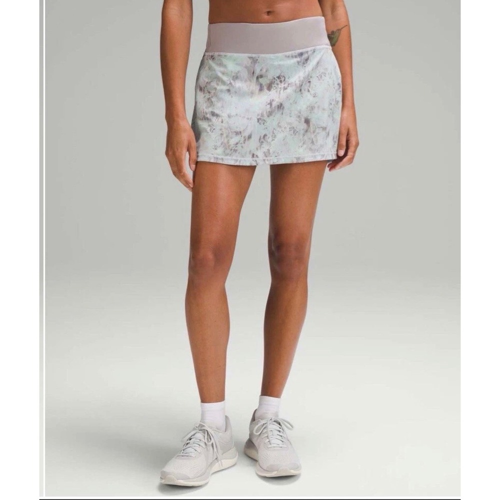 Lululemon Pace Rival Skirt Tall Floral Athletic Tennis Skort Taupe Green size 8